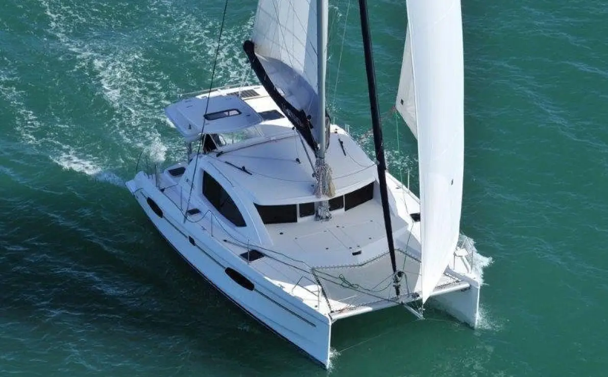 leopard 39 windwards